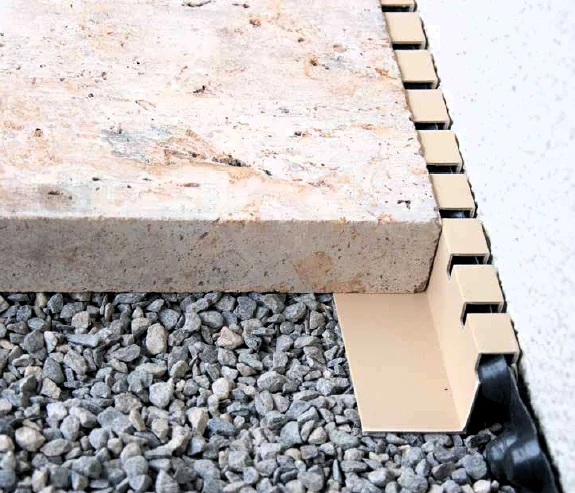 Stenová distančná lišta "disto" | Ukončovací profil k nopovej fólii | 2 m