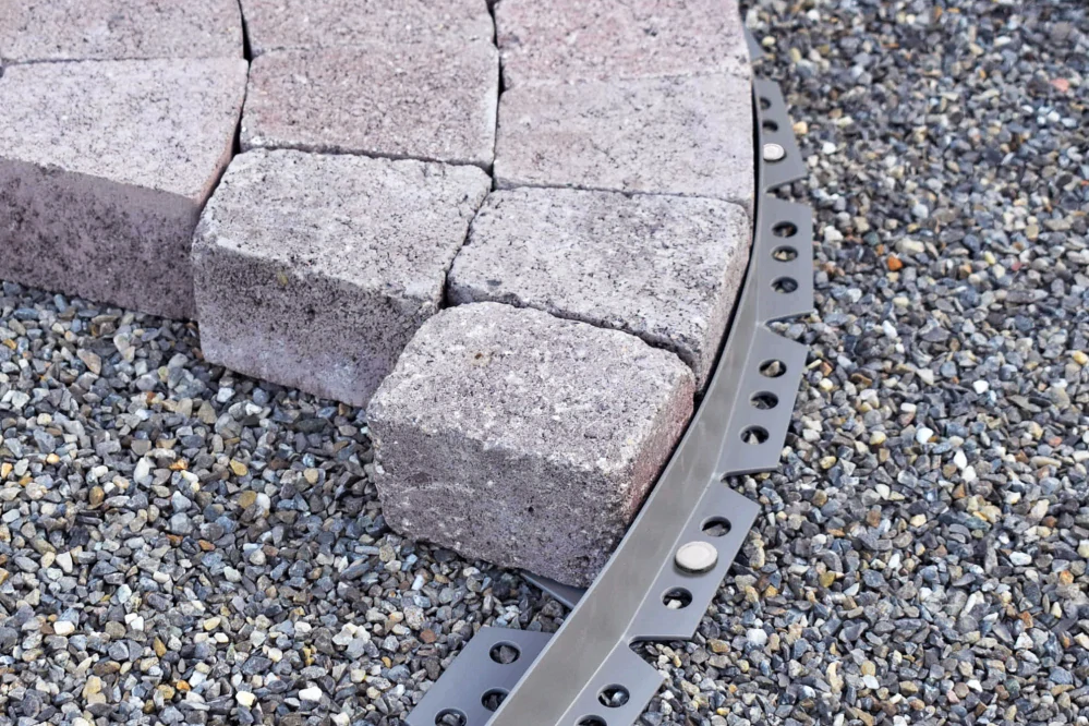 steinfix® h45 - na vysoké dlažobné kocky a betónové dlažby