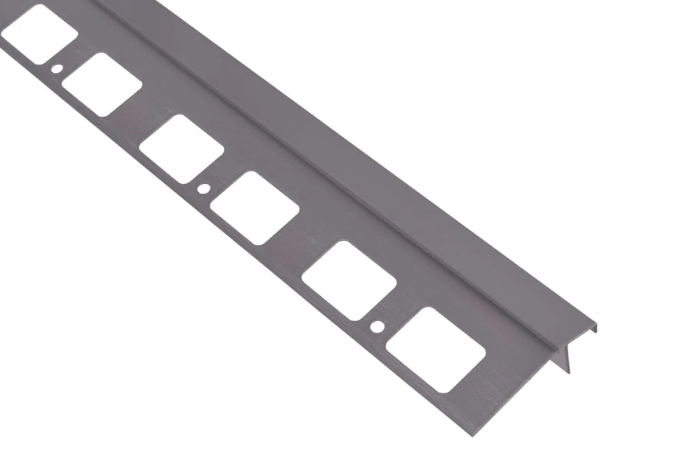 Balkónová lišta 100 PLUS s možnosťou osadenia odkvapového žľabu PR 65 | 2 m