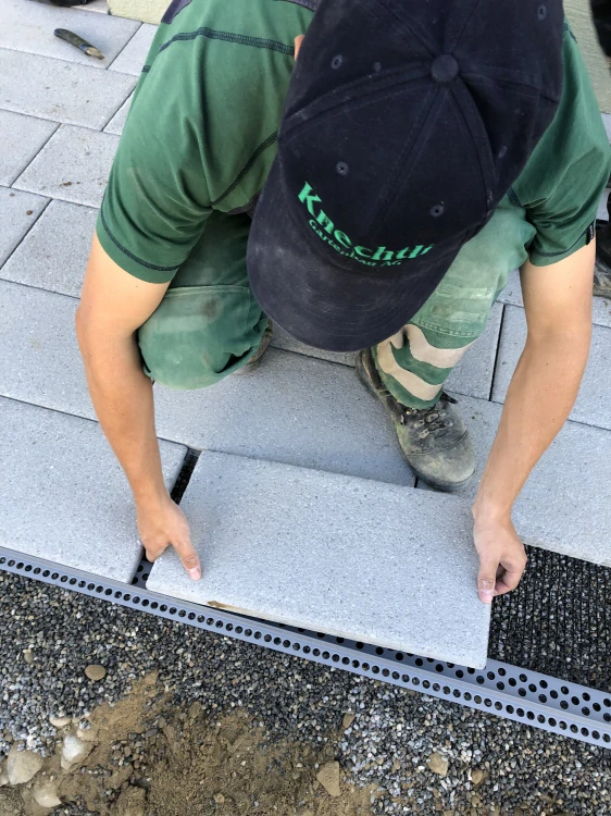steinfix® h22 - pre betónovú a zámkovú dlažbu | ukončenie terasy | dľžka 2 m