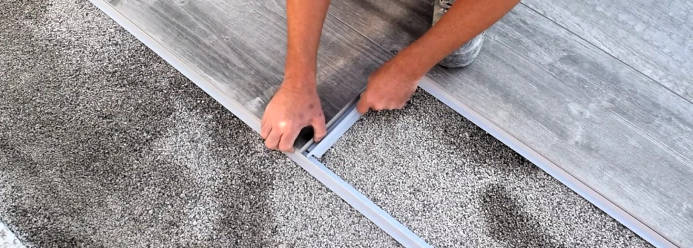 Škárovací profil "L" pod dlažbu | Špárfix | fasádna špárovacia lišta 3 mm